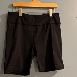 Rabbit- Women's Black Athletic Shorts